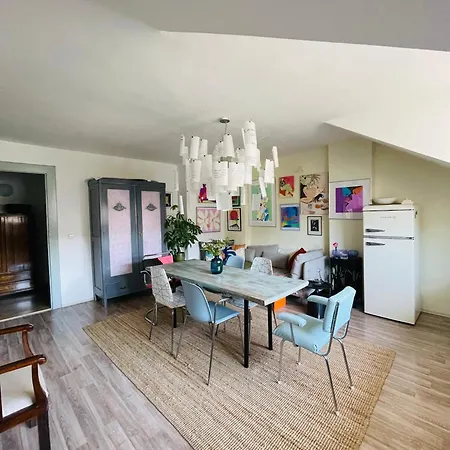 Flat With Heart&art For 6 פראג